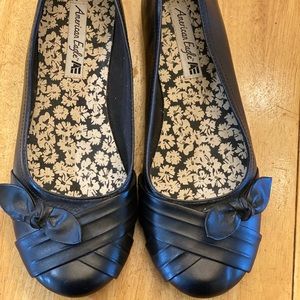 Size 9.5 ballet flats